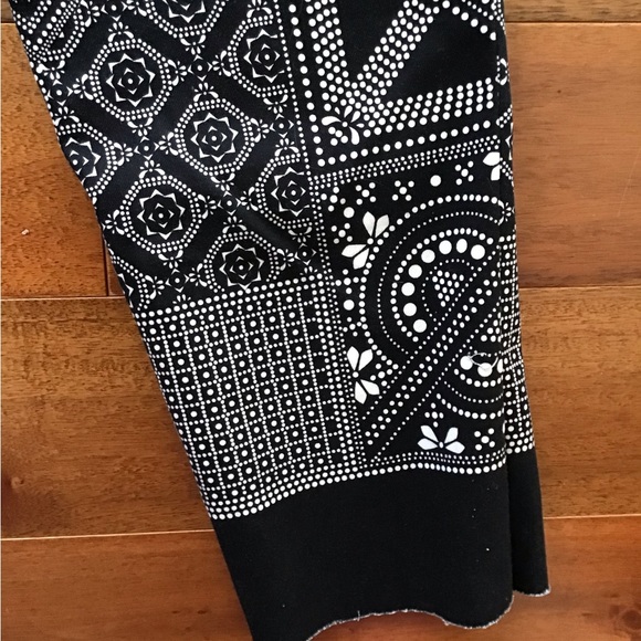 The Kit bandana prints pants 14 NWOT - Picture 6 of 7